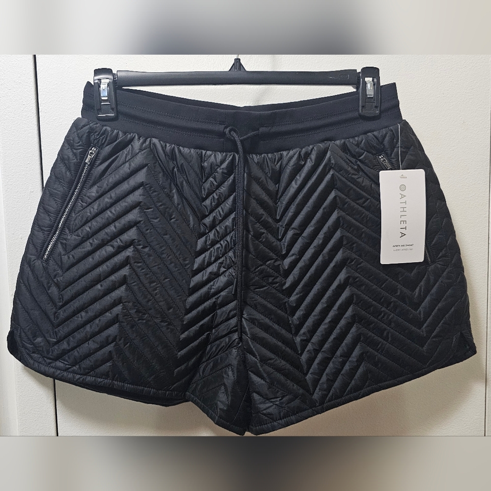 ATHLETA Women's APRES SKI Quilted Black Zipper Moto Shorts Black Size 8 M NWT